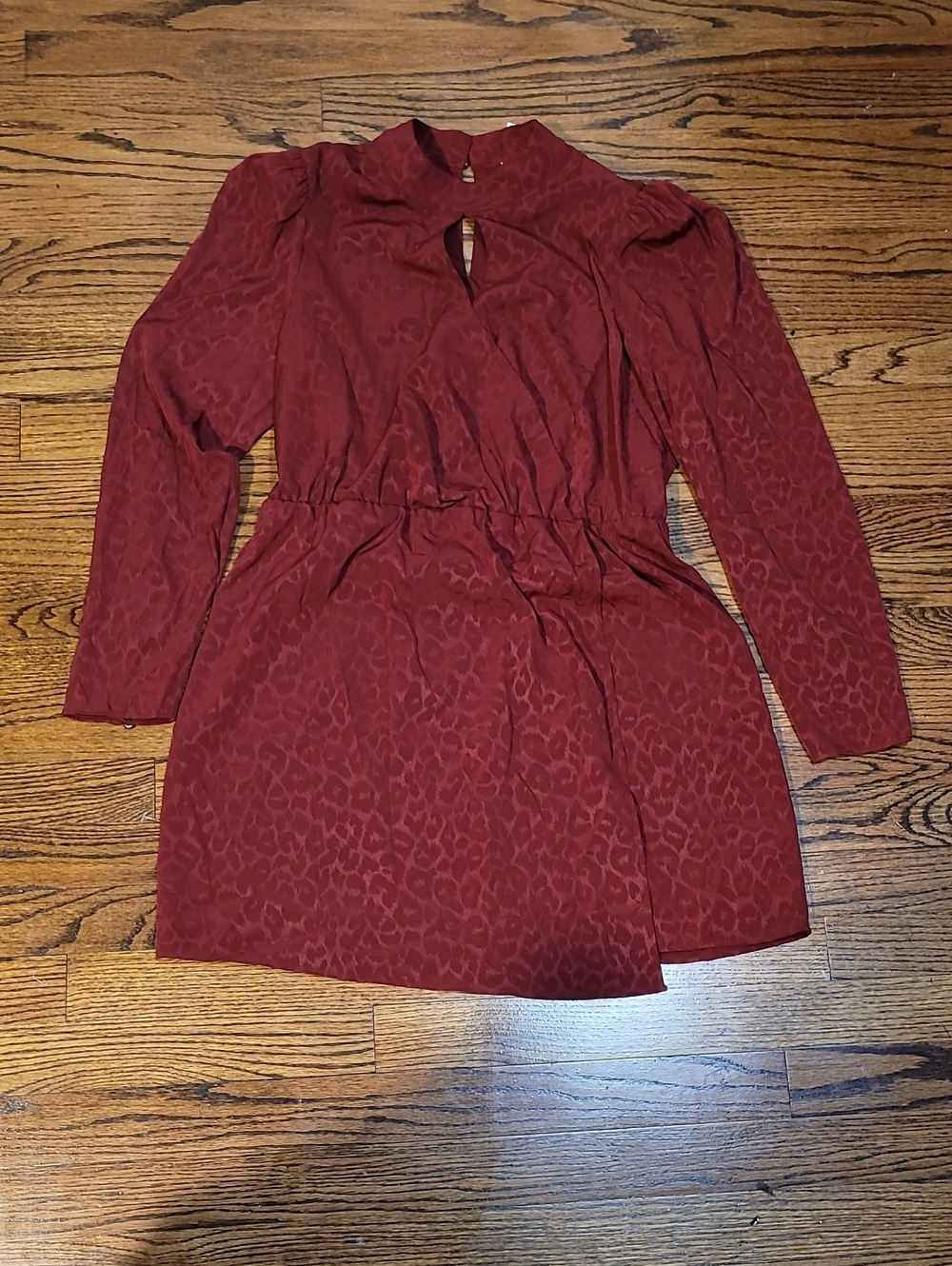 Bar III Wine-Red Long-Sleeve Keyhole Animal Print Dress